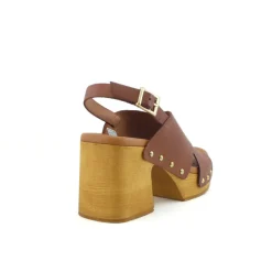 Vayah Phoebe Cuero Heeled Sandal